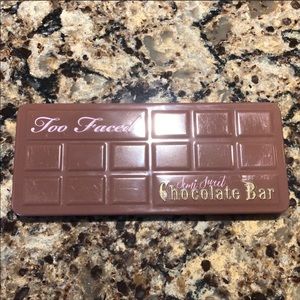 Too Faced Semi-Sweet Chocolate Bar Palette